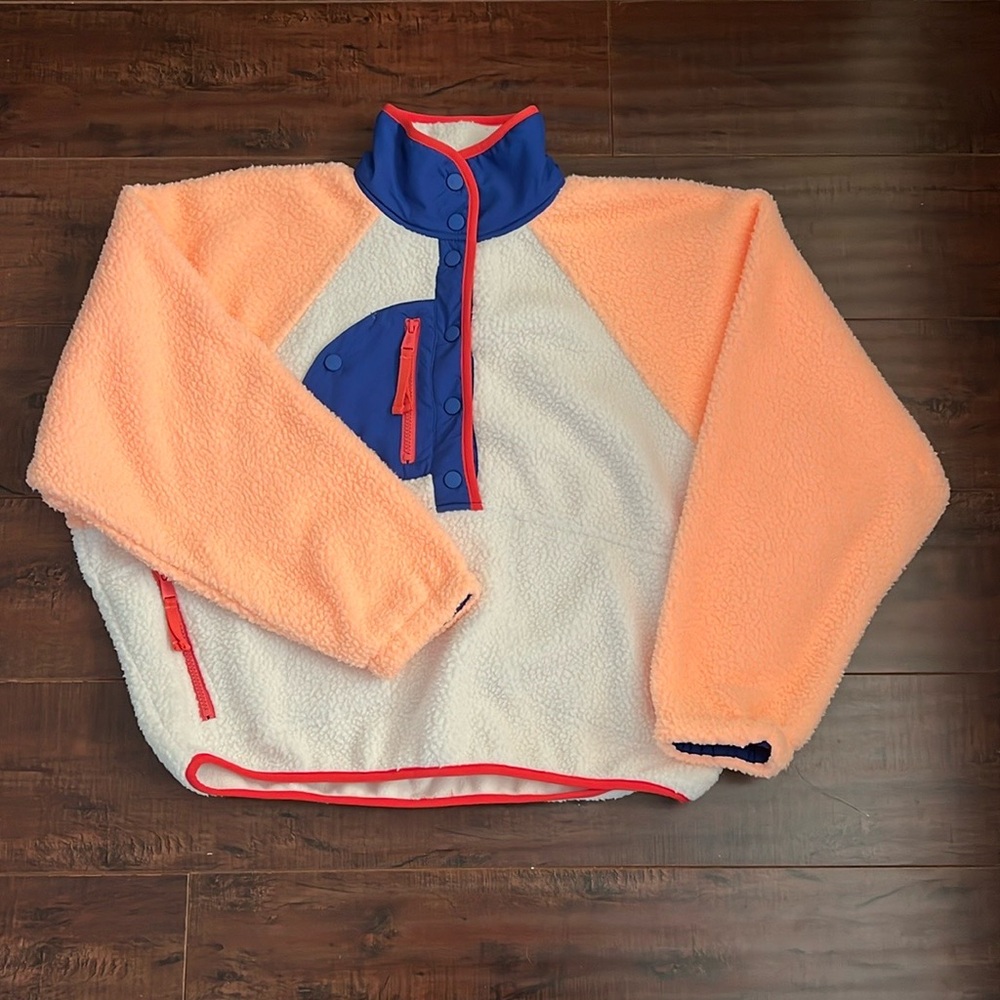 Free People Movement NWOT hit the slopes colorblock pullover